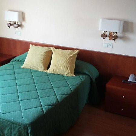 Hotel Bon Repos Bellver De Cerdanya Εξωτερικό φωτογραφία