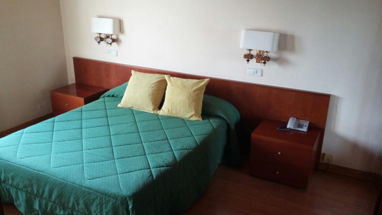 Hotel Bon Repos Bellver De Cerdanya Εξωτερικό φωτογραφία
