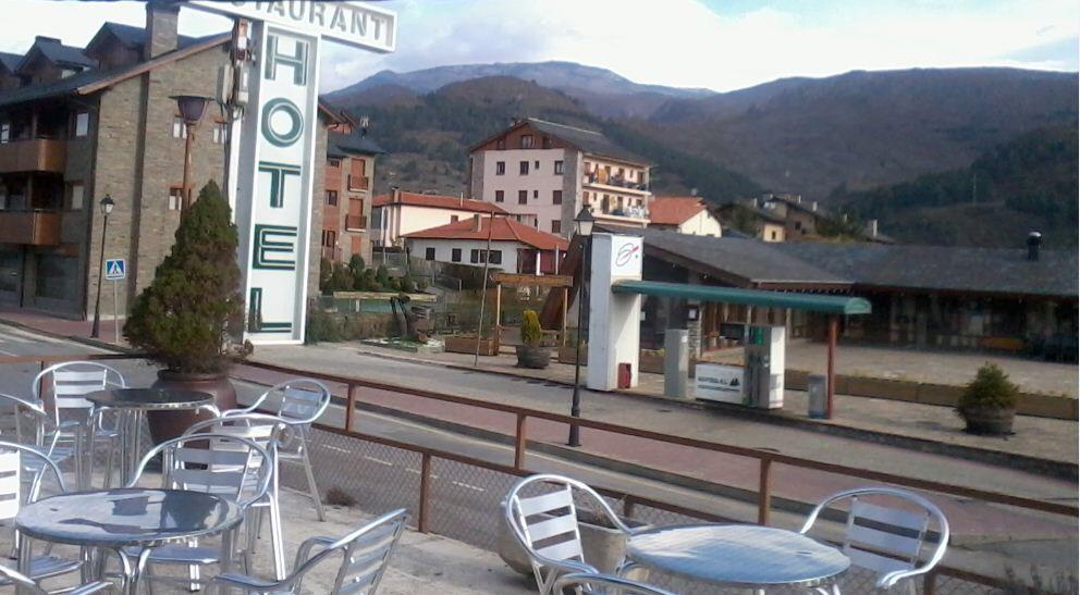 Hotel Bon Repos Bellver De Cerdanya Εξωτερικό φωτογραφία
